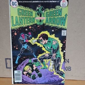 DC Green Lantern and Green Arrow Comic 1976, Very Good Shape